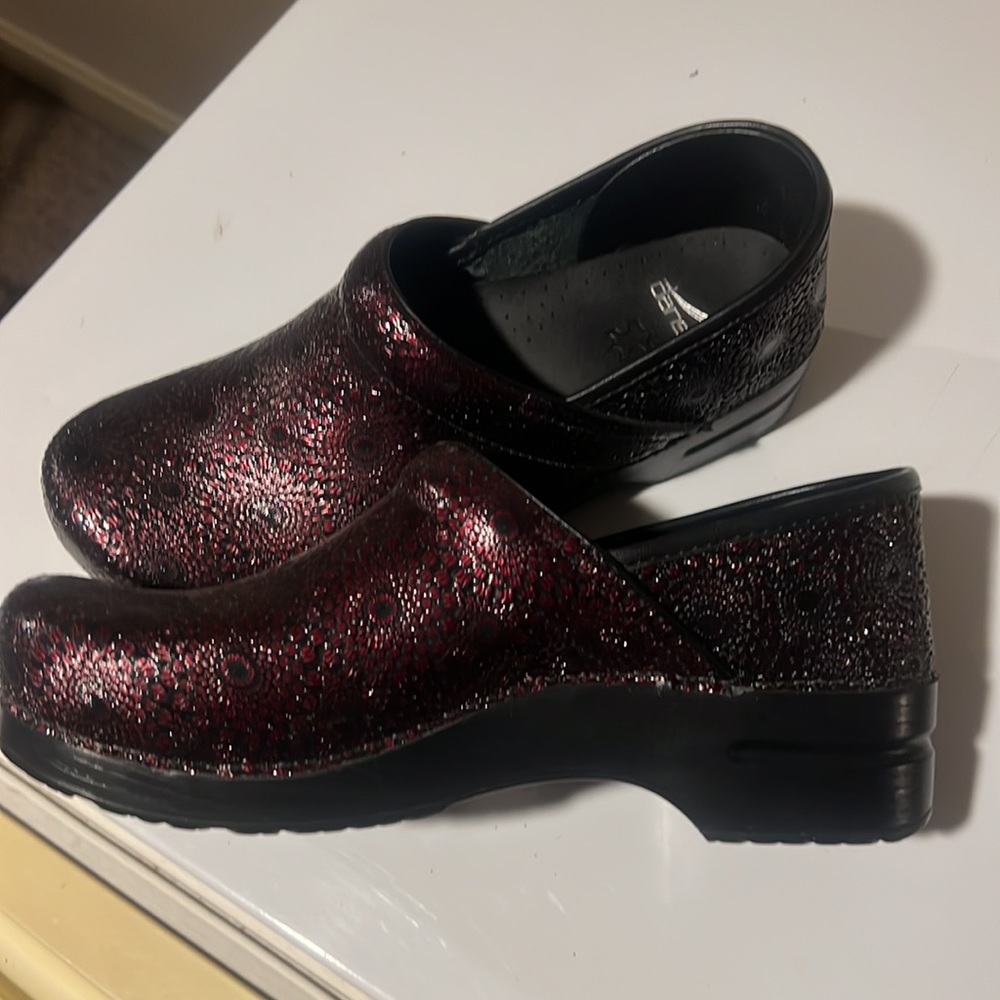 Dansko’s - Picture 2 of 4